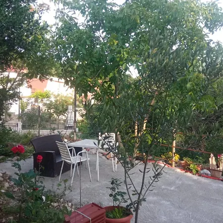 Biokovo Smaller Object 22 M2 * Μακάρσκα